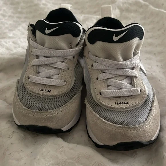 Toddler Nike waffle one. Size 7C - Picture 5 of 5